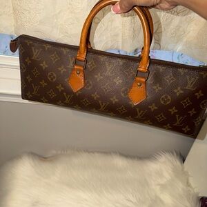 Louis Vuitton Triangle sac authentic vintage bag